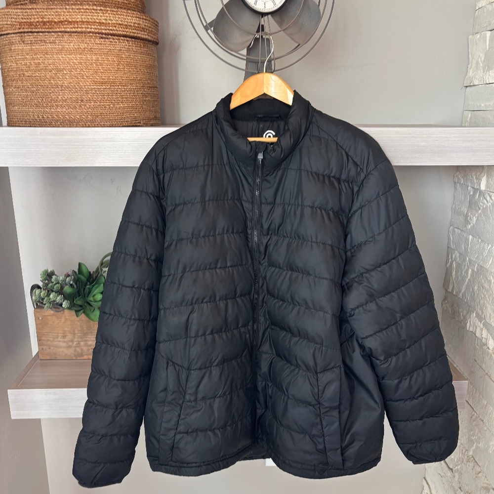 Champion Quilted Puffer Zip Jacket in Black. 2X